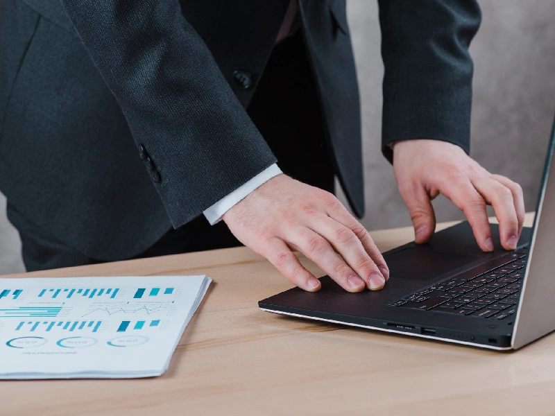 5 نوع گزارش کلیدی مدیریتی که باید بشناسید گزارشهای کلیدی مدیریتی