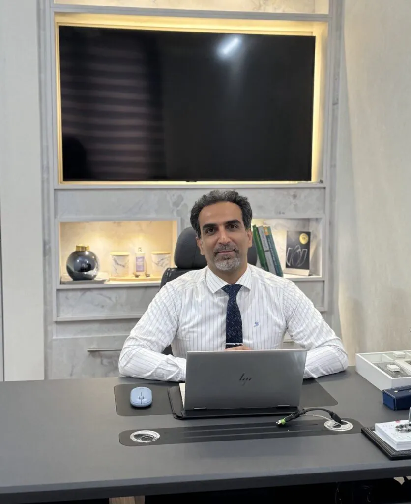 آقای زمانی مدیر محصول و مشاور استقرار دلتا ویژن